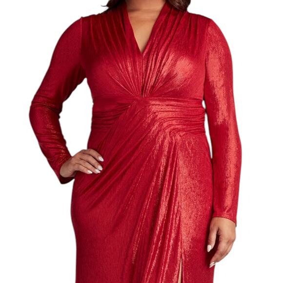 Tadashi Shoji Metallic Long Sleeve Evening Gown Deep Red Size XXL - Picture 3 of 14